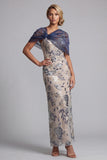 Vestido largo de Madre de la Novia con lentejuelas florales azul marino y capa