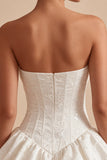 Vestido de despedida de soltera Sweetheart con Corsé blanco de Línea A Floral y Volantes