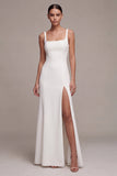 Vestido largo de compromiso blanco sirena con cuello cuadrado y abertura