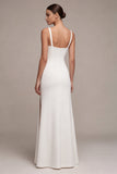 Vestido largo de compromiso blanco sirena con cuello cuadrado y abertura