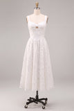 Vestido de compromiso Midi Midi de tirantes blancos florales gruesos de línea A