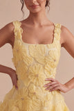 Vestido corto corto amarillo de bienvenida a casa con cuello cuadrado en línea A, perlas, con collares