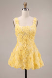 Vestido corto corto amarillo de bienvenida a casa con cuello cuadrado en línea A, perlas, con collares