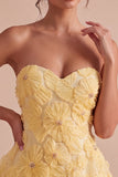 Vestido de bienvenida floral con volantes y perlas amarillas A-Line con cuentas y volantes