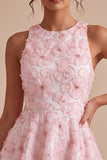 Vestido de bienvenida rosa con perlas florales de cuello redondo y volantes en línea A con bolas y abalorios