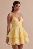 Vestido corto de bienvenida a casa, perlas con líneas A amarillas, perlas con volantes y con volantes amarillos