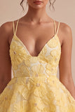 Vestido corto de bienvenida a casa, perlas con líneas A amarillas, perlas con volantes y con volantes amarillos