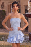 Vestido corto de bienvenida azul con volantes con tirantes finos