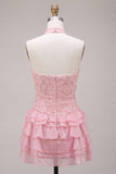 Vestido corto de bienvenida rosa con escote halter con escote halter, perlas florales con volantes y con volantes
