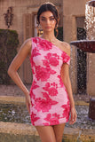 Vestido corto de bienvenida con bordado floral fucsia de un hombro