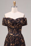 Vestido formal largo y largo de cabello negro, línea A con hombros descubiertos, floral y fruncido