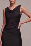 Vestido formal largo sin mangas sin mangas de sirena negro con cuello tipo capucho