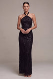 Vestido formal largo con cuello de sirena negra con cuello halter