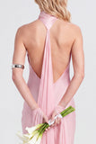 Vestido largo largo de sirena de satén rosa con escote halter