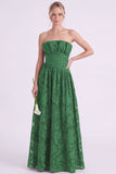 Vestido largo largo de dama de honor floral A-Line Espresso sin tirantes con volantes