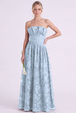 Vestido largo largo de dama de honor floral A-Line Espresso sin tirantes con volantes