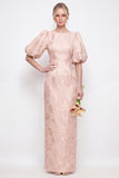 Vestido largo de dama de honor con cuello redondo rosa bodycon mangas abultadas florales y abertura