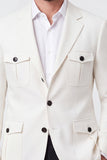 Chaqueta americana blanca de hombre de solato cruzado con solapa de muesca