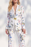 Trajes de baile de solapa con pico estampados en blanco