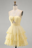 Vestido corto de bienvenida corto de bienvenida de perlas con volantes amarillos brillantes con recorte en A