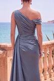 Vestido formal largo asimétrico asimétrico de sirena con serpentina lateral