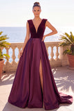 Vestido formal largo sin espalda sin espalda de terciopelo en V y línea en A burdeos con abertura