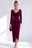 Vestido de Madre de la Novia de manga larga de terciopelo bodycon escote en V verde oscuro y abertura