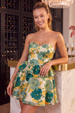Vestido corto de bienvenida a casa, floral verde sin tirantes en línea A, con volantes y volantes