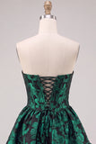 Corsé verde oscuro Bordado floral A-line sin tirantes Vestido corto de bienvenida