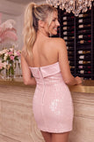Vestido de Mini Homecoming de lentejuelas bodycon sin tirantes rosa