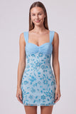 Vestido corto de bienvenida azul cielo con cuentas y flores, vestido corto de bienvenida con lentejuelas