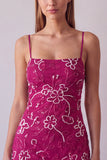 Vestido corto de bienvenida con tirantes finos florales con cuentas