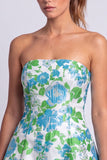Vestido corto floral azul claro estampado en línea en A sin tirantes para el homecoming