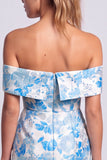 Vestido corto verde corto de bienvenida con estampado floral sin tirantes