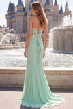 Vestido largo de graduación floral de baile de fin de curso sin tirantes de sirena verde salvia con bordados