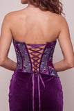 Corsé de terciopelo morado bodycon sin tirantes florales fruncidos, vestido corto de bienvenida