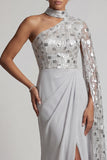 Vestido de madre de la novia de vaina gris, cuello alto y un hombro largo