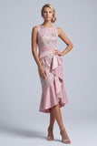 Vestido midi midi de madre de novia rosa claro con escote redondo y volantes