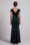 Vestido de manga sirena asimétrica asimétrica de mangas verde oscuro con volantes