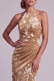 Vestido largo de sirena de sirena con cuello de terciopelo champán y largo de la novia con drapeado