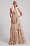 Vestido largo de madre de la novia Jacquard con escote húlter de terciopelo champán