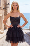 Vestido de bienvenida a casa sin tirantes de línea Fucsia A con apliques de encaje