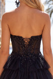 Vestido de bienvenida a casa sin tirantes de línea Fucsia A con apliques de encaje