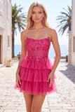 Vestido de bienvenida a casa sin tirantes de línea Fucsia A con apliques de encaje