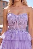 Vestido de bienvenida a casa sin tirantes de línea Fucsia A con apliques de encaje