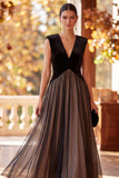 Vestido formal largo de terciopelo en V con escote en V y Tul negro