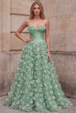 Vestido de graduación de fin de curso de satén sin tirantes de corsé verde A-Line con aplicaciones florales 3D