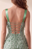Vestido de cóctel corto con plumas verde Bodycon cuello cuadrado y lentejuelas