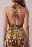 Vestido de cóctel corto alto y asimétrico con estampado floral dorado mostaza