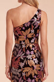 Vestido formal largo con funda negra con lentejuelas de un solo hombro
